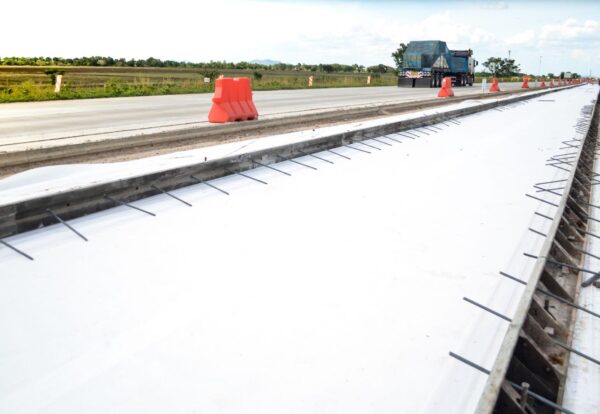 What is Geotextile Fabric and Why is It Important in Civil Engineering